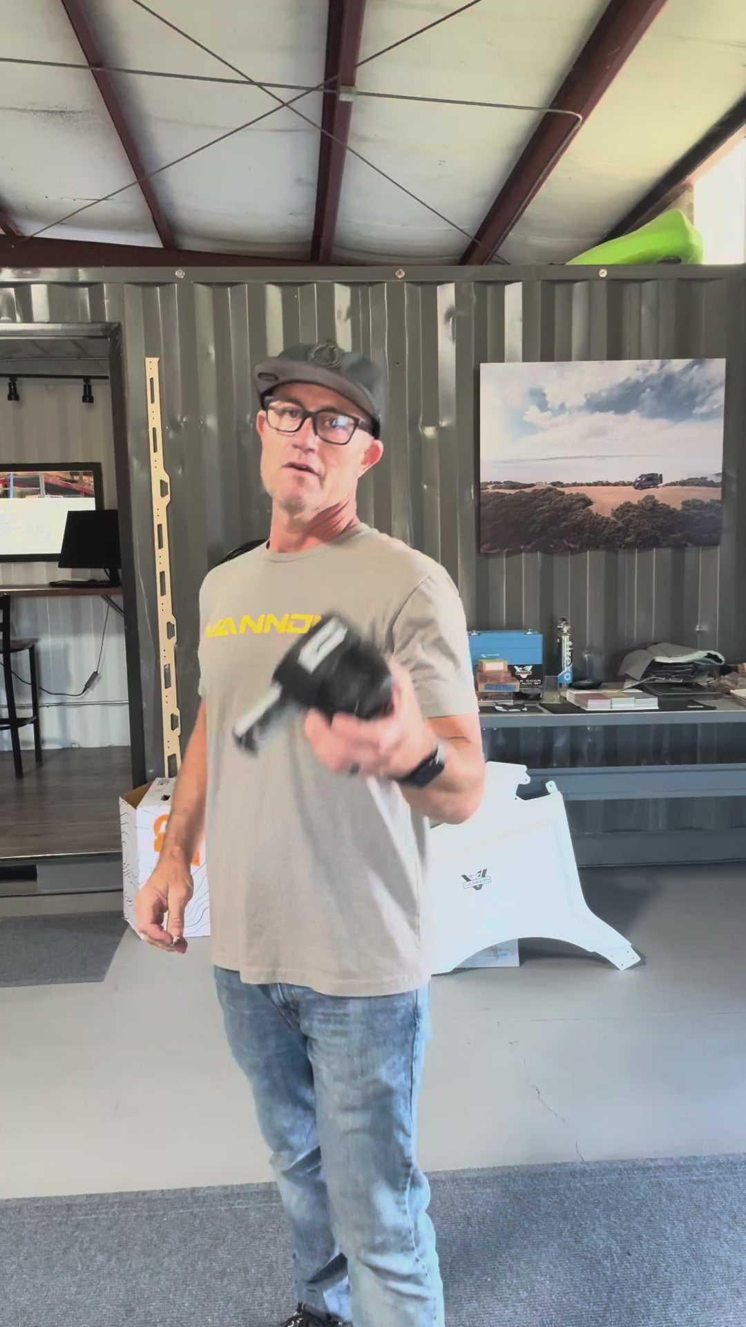 VANNON L Track Bolt Kit Product Video